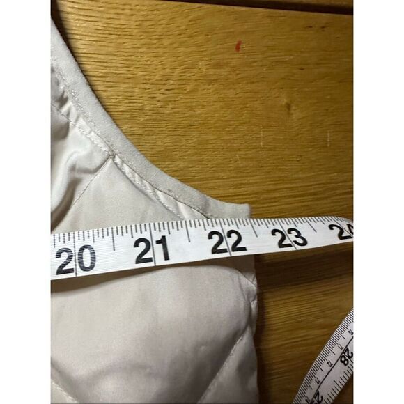 Woolrich down blend puffer cream vest xl - Picture 6 of 9
